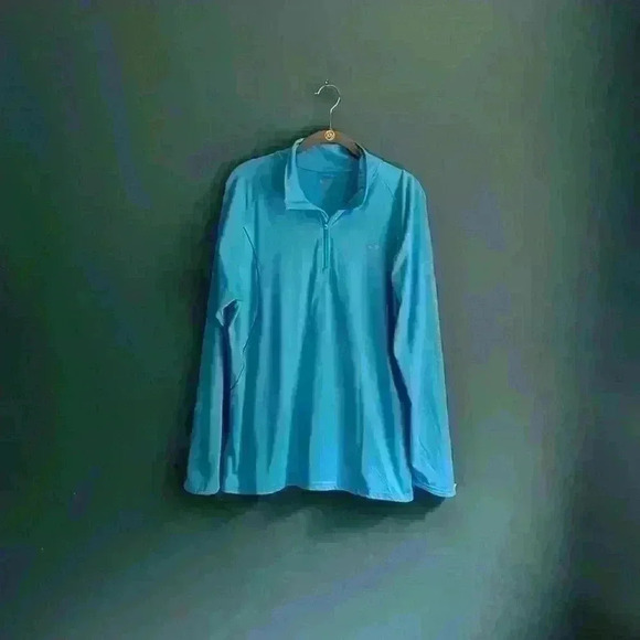 Champion light blue, lightweight pull over athletic top women’s‎ size XXL - Picture 1 of 3